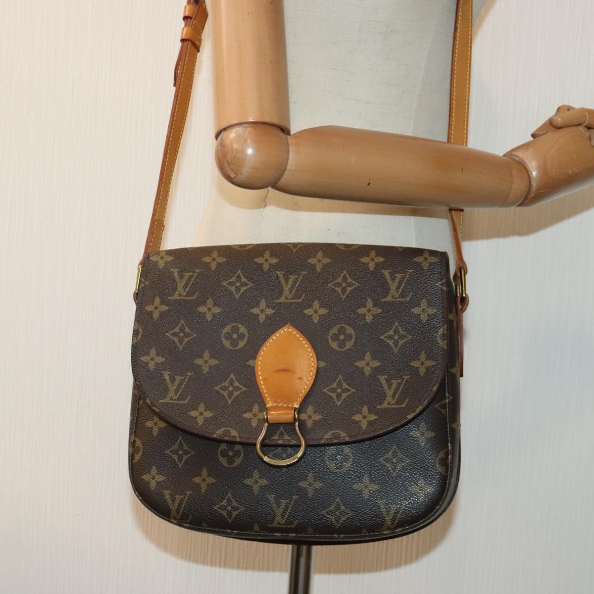 LOUIS VUITTON Monogram Saint Cloud GM Shoulder Bag M51242 LV Auth ep5879