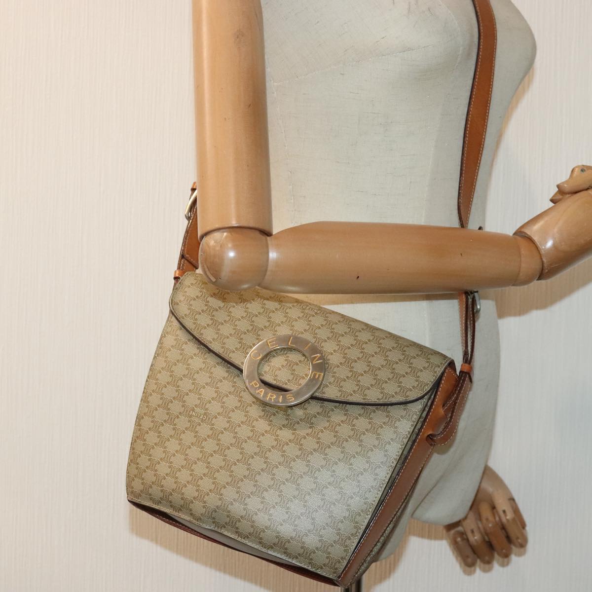 CELINE Macadam Canvas Shoulder Bag Beige Gold Auth ep5915