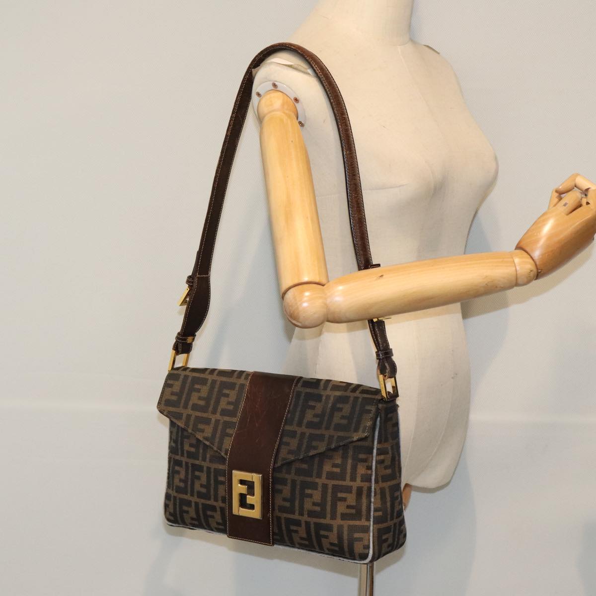 FENDI Zucca Canvas Shoulder Bag Brown Black Gold Auth ep5919