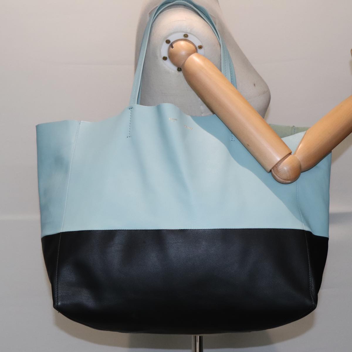 CELINE Cava Horizontal Tote Bag Leather Baby Blue Black Gold Auth ep5974