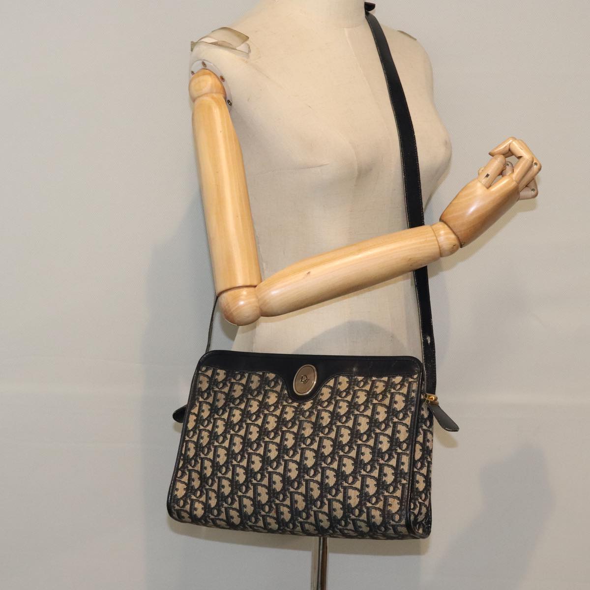 Christian Dior Trotter Canvas Shoulder Bag Navy Auth ep5984