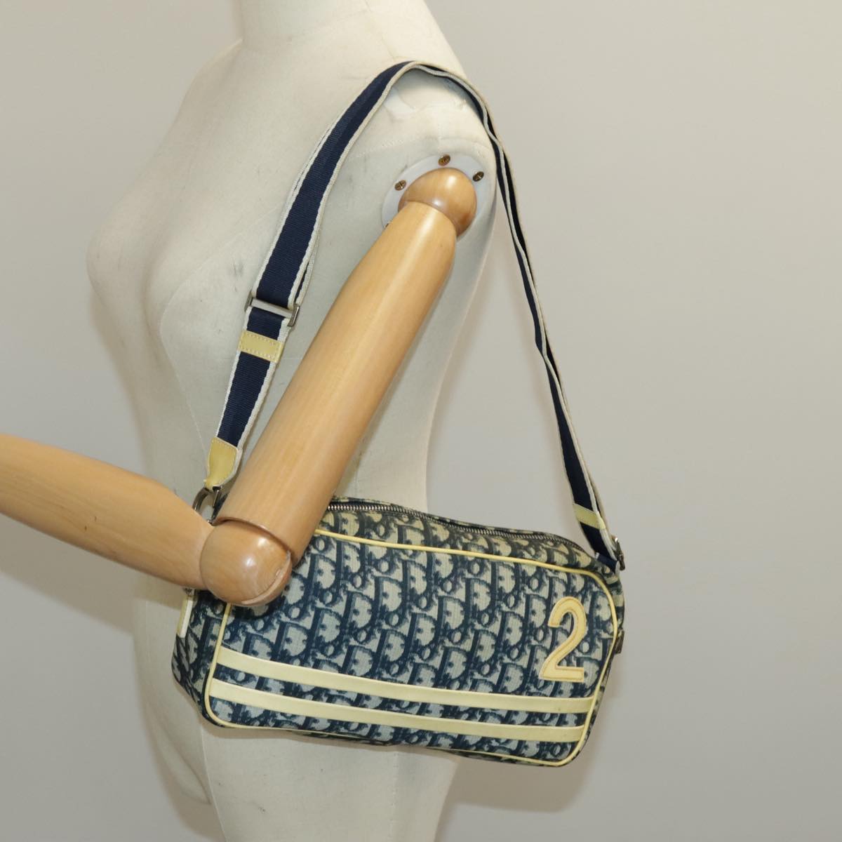 Christian Dior Trotter Canvas Shoulder Bag Navy Silver Auth ep6062