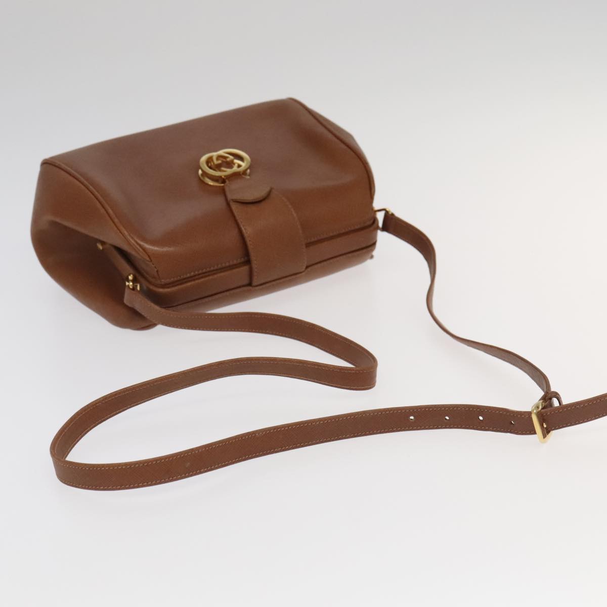 GUCCI Shoulder Bag Leather Gold Brown Auth ep6091