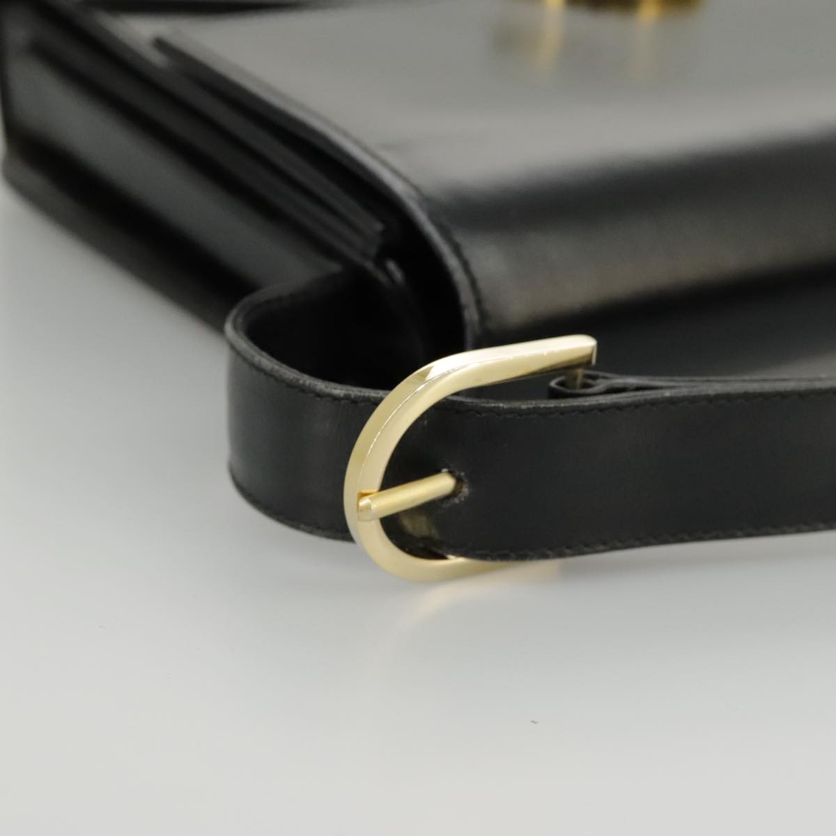 GUCCI Shoulder Bag Leather Black Gold Auth ep6204