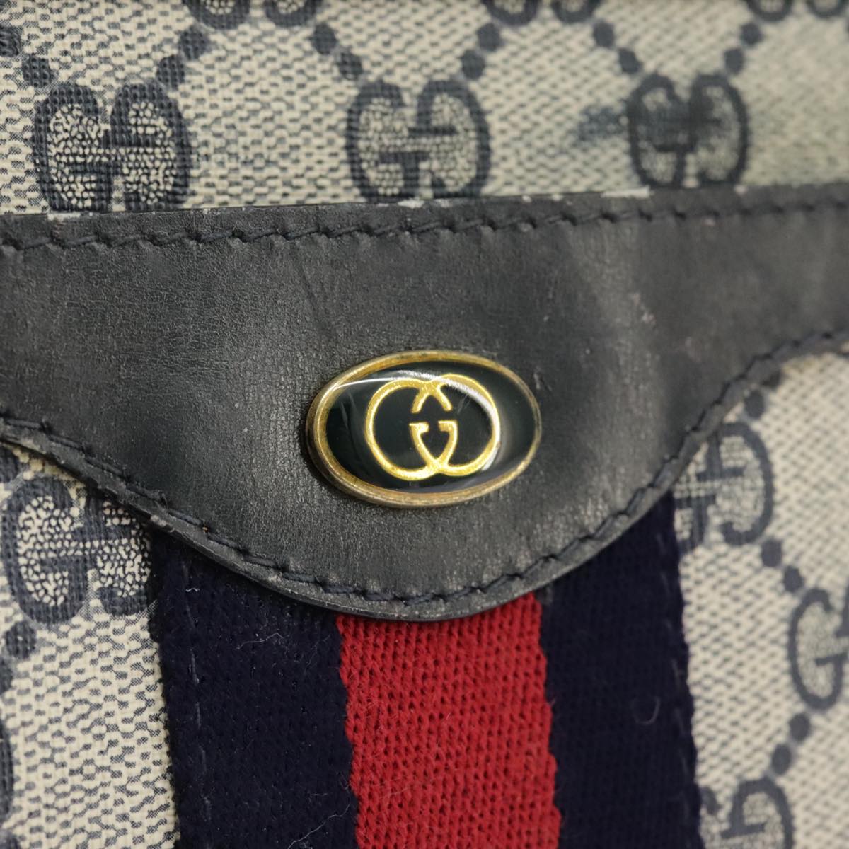 GUCCI GG Supreme Sherry Line Shoulder Bag PVC Navy Gold Red 010 378 Auth ep6279