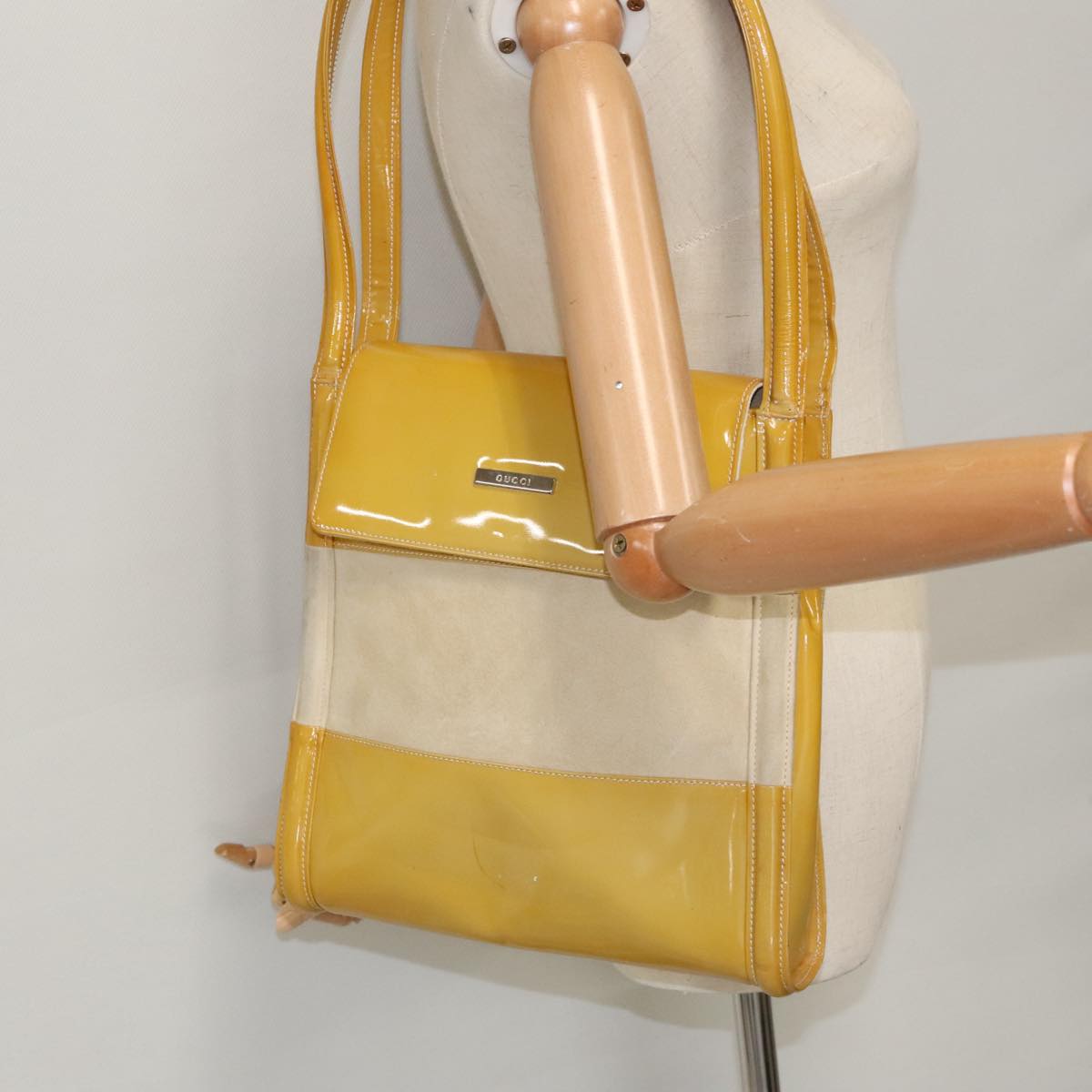 GUCCI Shoulder Bag Enamel Yellow Silver 007 2046 0281 Auth ep6283