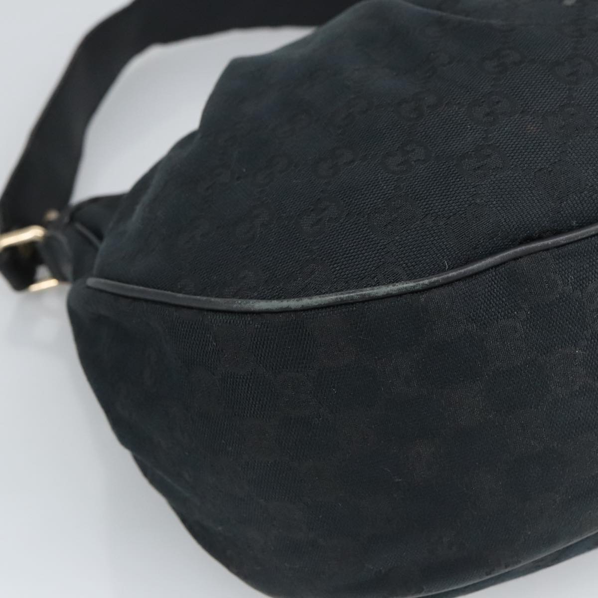 GUCCI GG Canvas Shoulder Bag Black Gold 232955 Auth ep6310