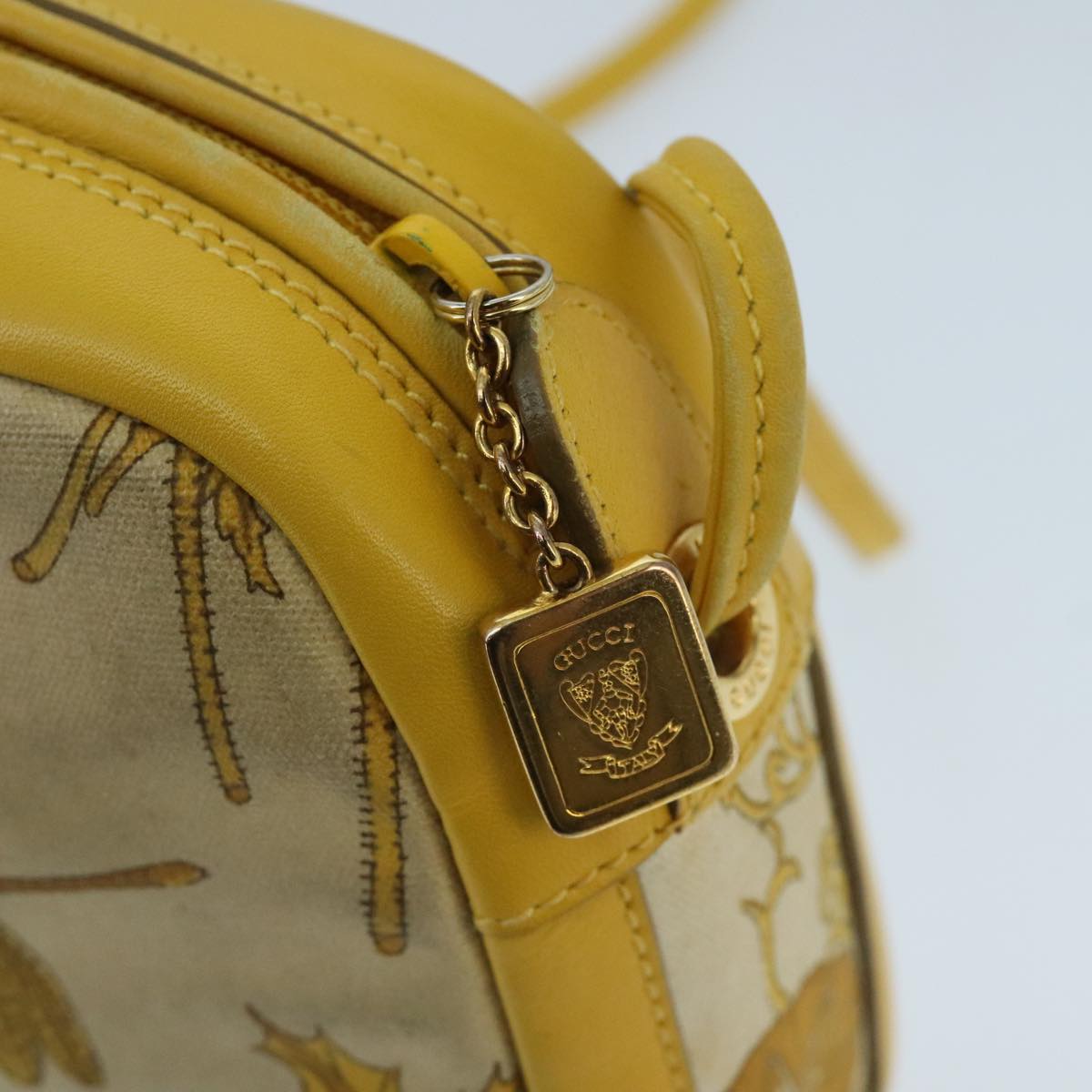 GUCCI Flora Shoulder Bag Canvas Yellow Gold 007 113 0068 Auth ep6321