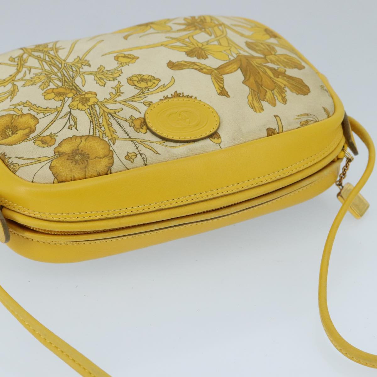 GUCCI Flora Shoulder Bag Canvas Yellow Gold 007 113 0068 Auth ep6321