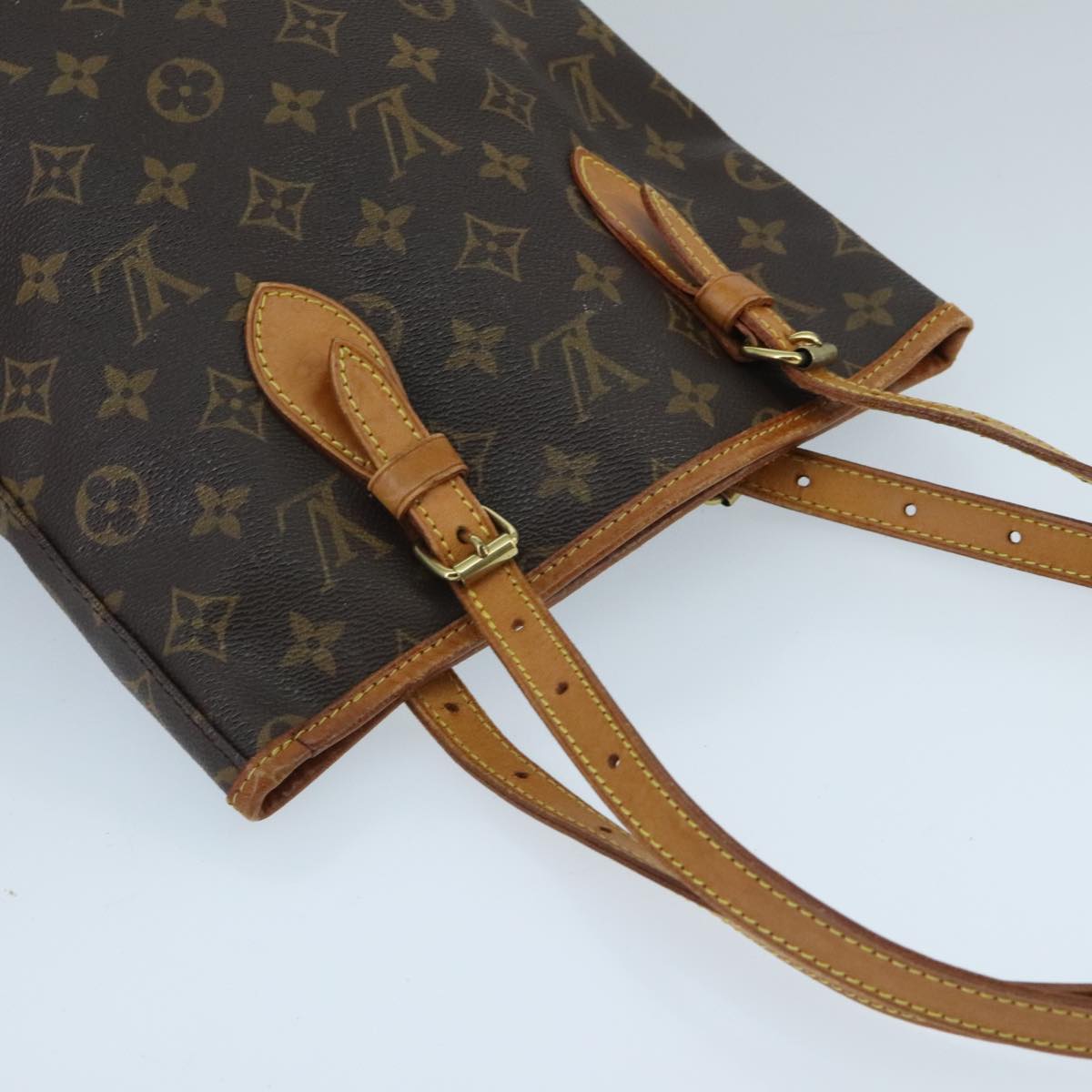 LOUIS VUITTON Monogram Bucket PM Shoulder Bag M42238 LV Auth ep6428