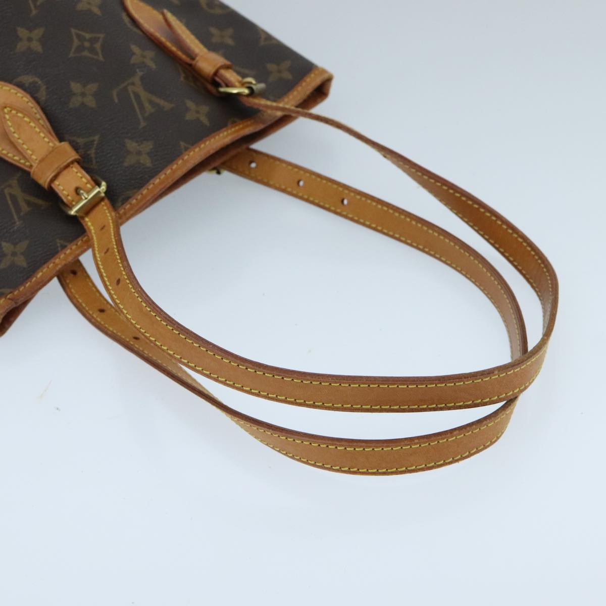 LOUIS VUITTON Monogram Bucket PM Shoulder Bag M42238 LV Auth ep6428