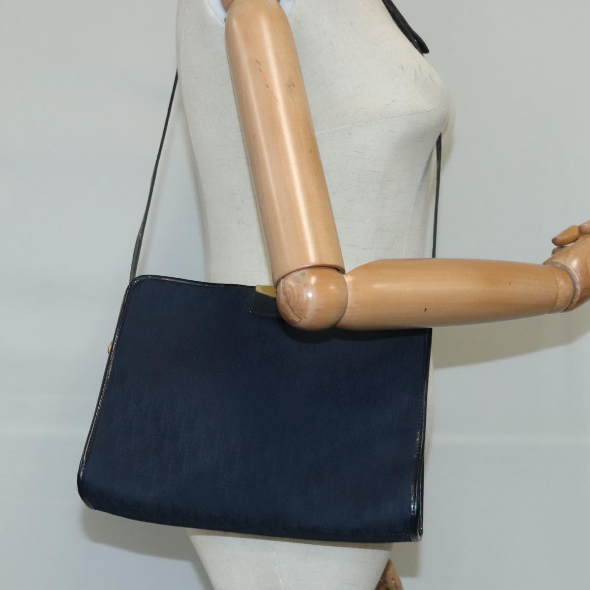 Christian Dior Trotter Canvas Shoulder Bag Navy Gold Auth ep6477