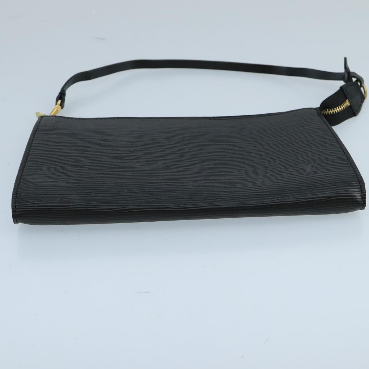 LOUIS VUITTON Epi Pochette Accessoires Pouch Black M52982 LV Auth ep6491