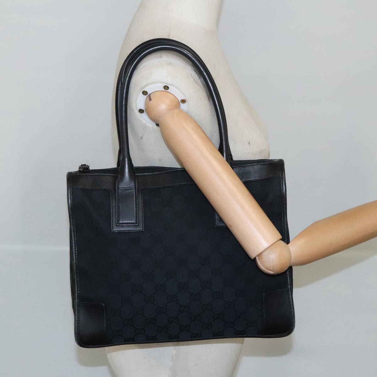 GUCCI GG Canvas Hand Bag Black Silver 000 0855 Auth ep6498