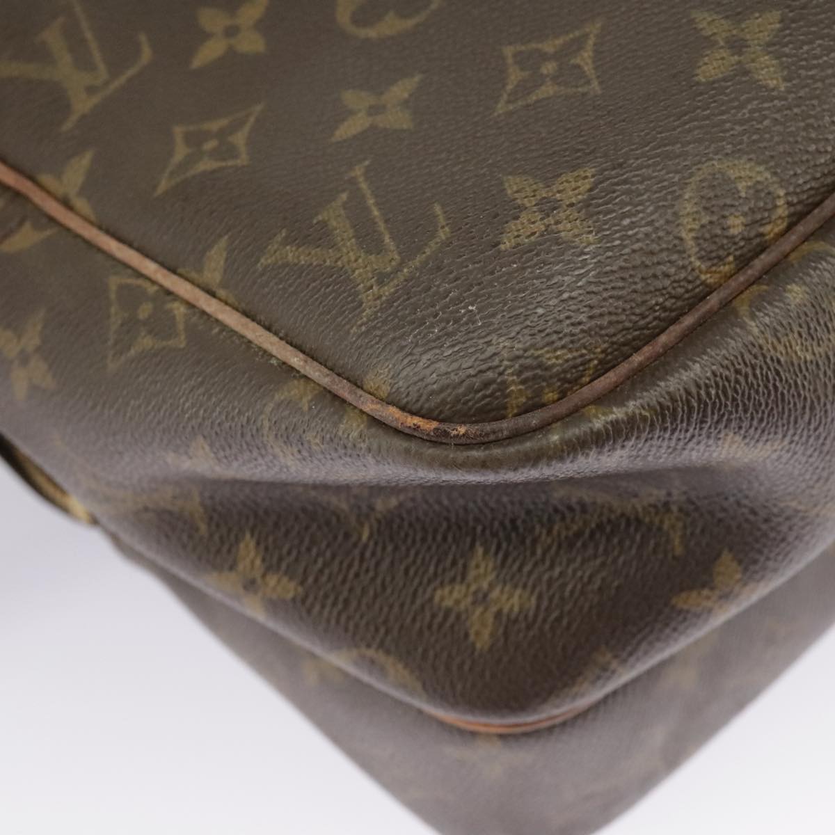 LOUIS VUITTON Monogram Reporter GM Shoulder Bag M45252 LV Auth ep6518