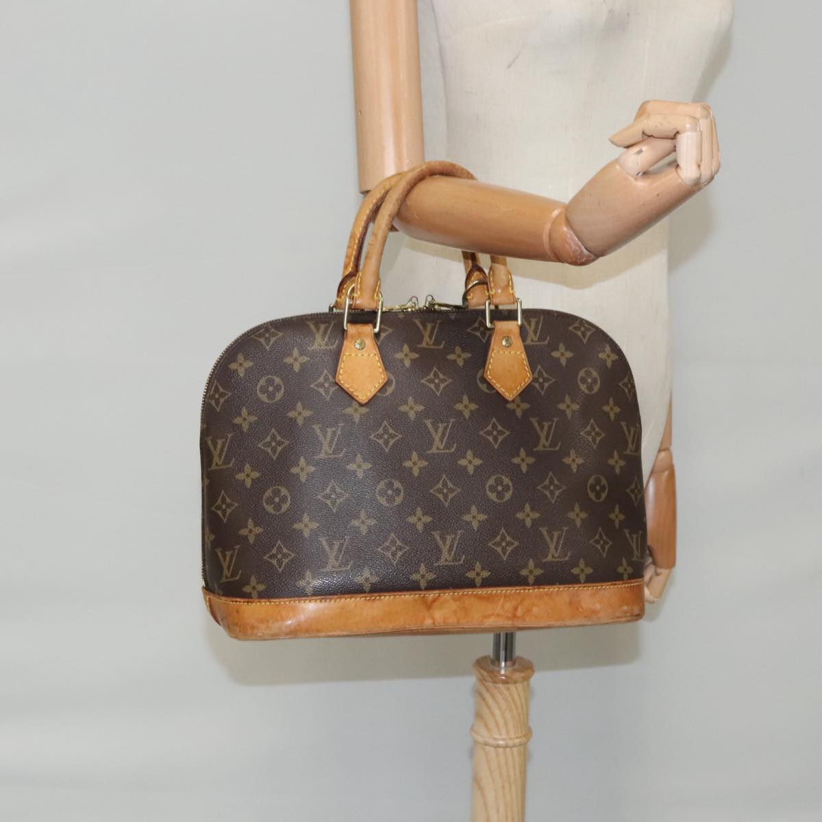 LOUIS VUITTON Monogram Alma Hand Bag M51130 LV Auth ep6530