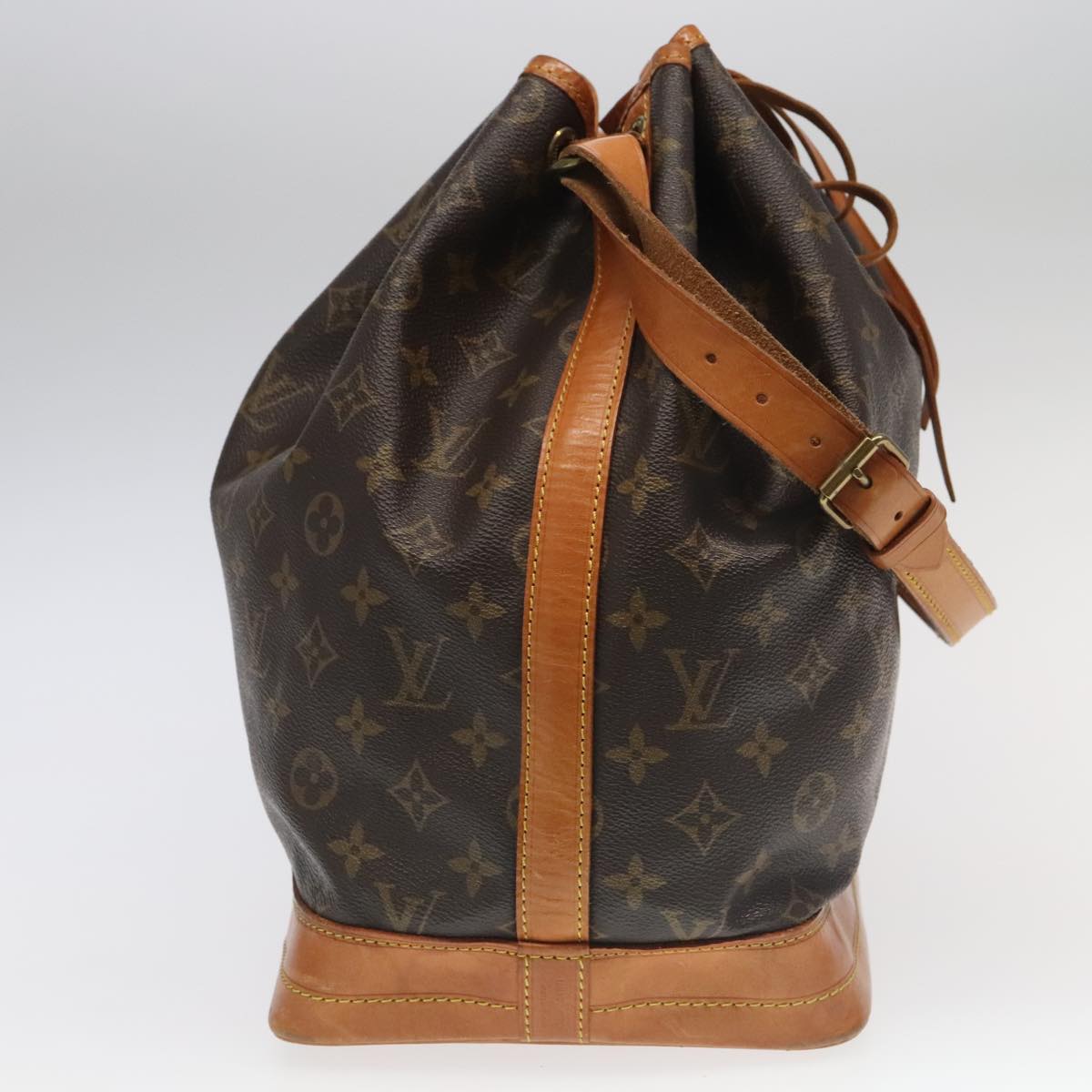 LOUIS VUITTON Monogram Noe Shoulder Bag M42224 LV Auth ep6549