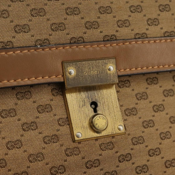GUCCI Micro GG Canvas Clutch Bag Beige Auth ep6918