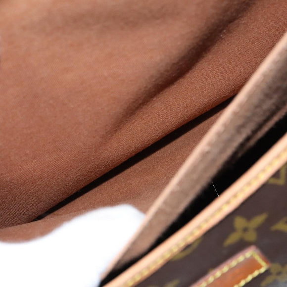 LOUIS VUITTON Monogram Saumur 35 Shoulder Bag M42254 LV Auth ep8253
