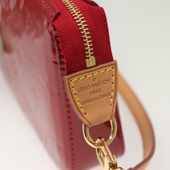 LOUIS VUITTON Vernis Pochette Accessoires Pomme D'amour M91577 LV Auth ep9386