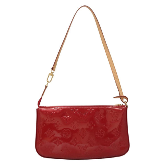 LOUIS VUITTON Vernis Pochette Accessoires Pomme D'amour M91577 LV Auth ep9386
