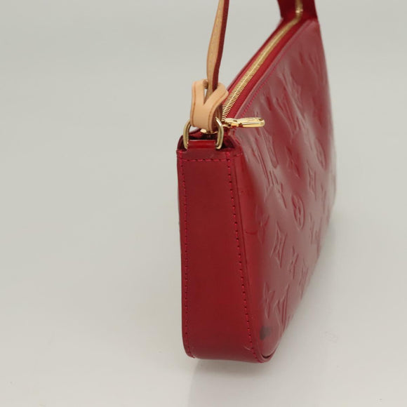 LOUIS VUITTON Vernis Pochette Accessoires Pomme D'amour M91577 LV Auth ep9386