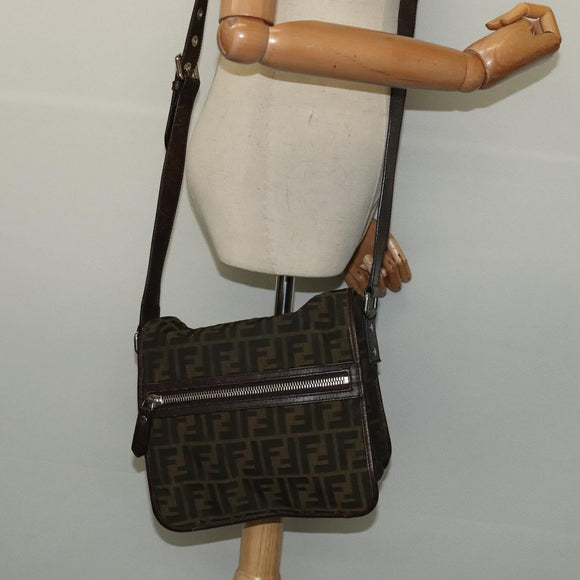 FENDI Zucca Canvas Shoulder Bag Black Brown Auth ep9708