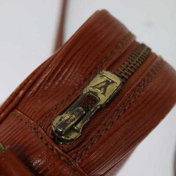 LOUIS VUITTON Epi Danube Shoulder Bag Brown M51694 LV Auth ep9846