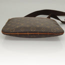 LOUIS VUITTON Monogram Pochette Bosphore Shoulder Bag M40044 LV Auth ep9984-5