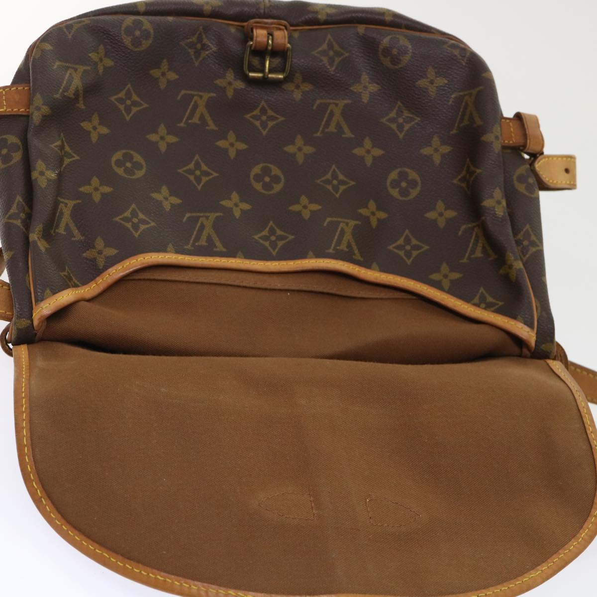 LOUIS VUITTON Monogram Saumur 30 Shoulder Bag M42256 LV Auth fm2511