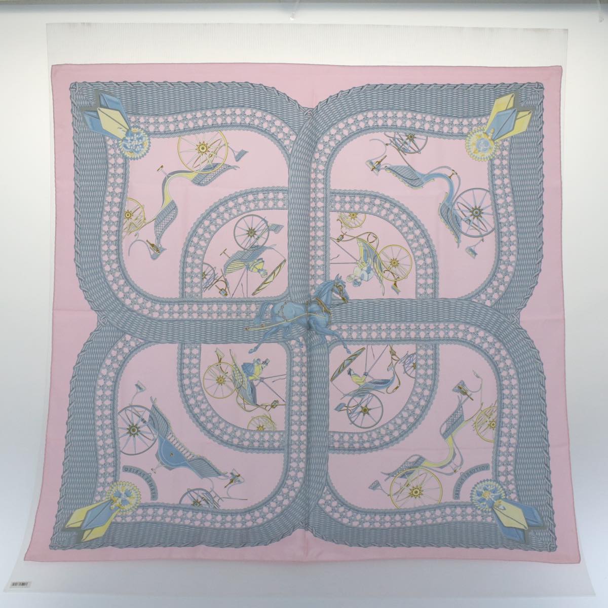 HERMES Carre 90 VOITURES PANIERS Scarf Silk Pink Auth fm2651