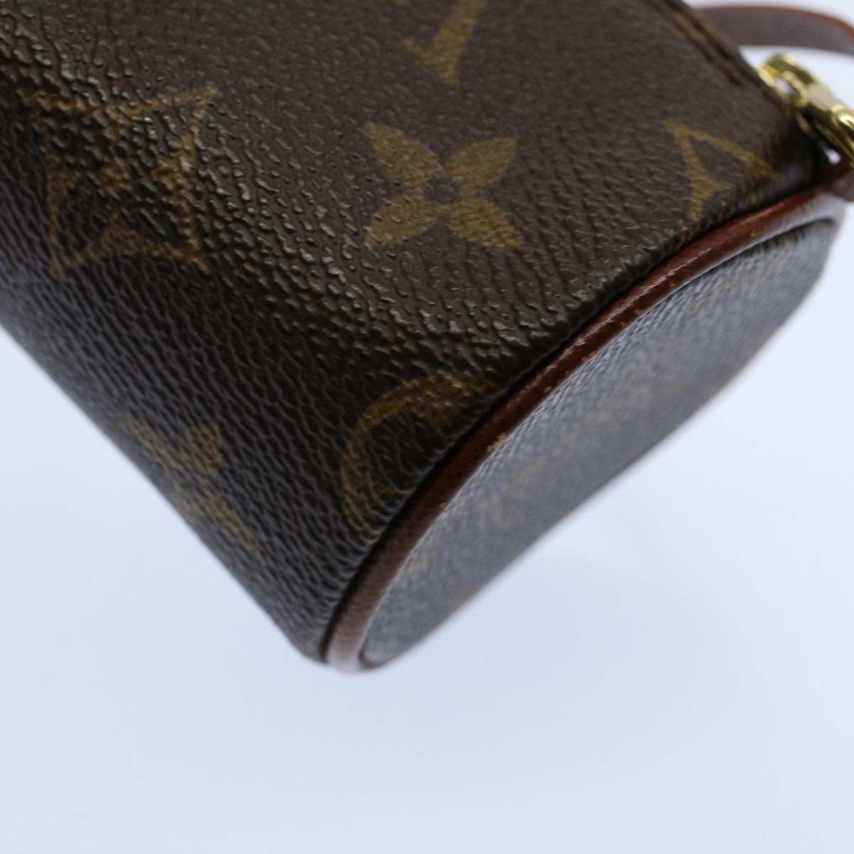 LOUIS VUITTON Monogram Papillon Pouch LV Auth fm2904