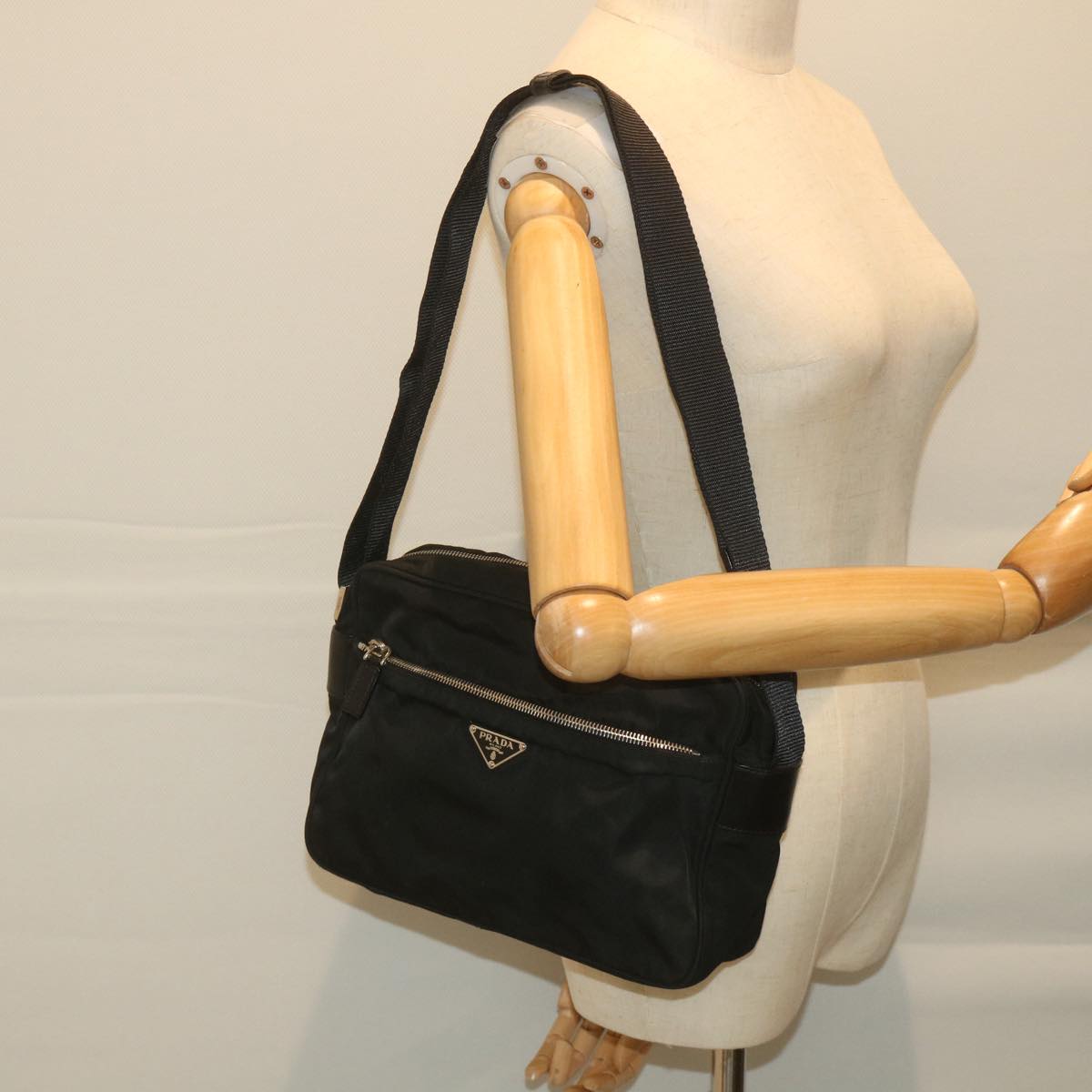 PRADA Shoulder Bag Nylon Black Auth fm2936