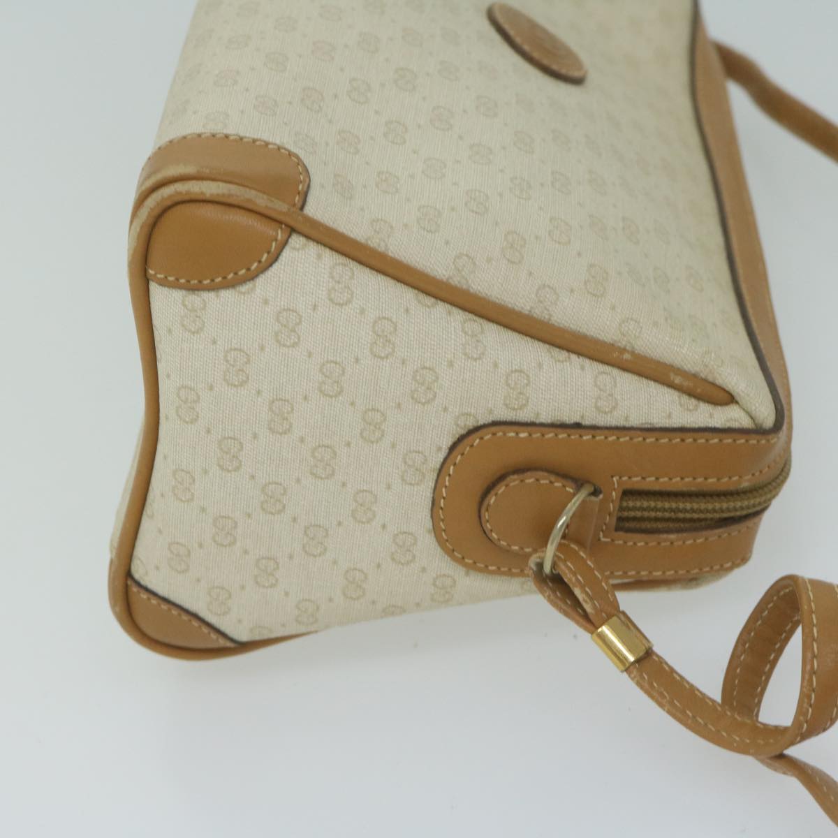 GUCCI Micro GG Canvas Shoulder Bag PVC Beige Auth fm3171