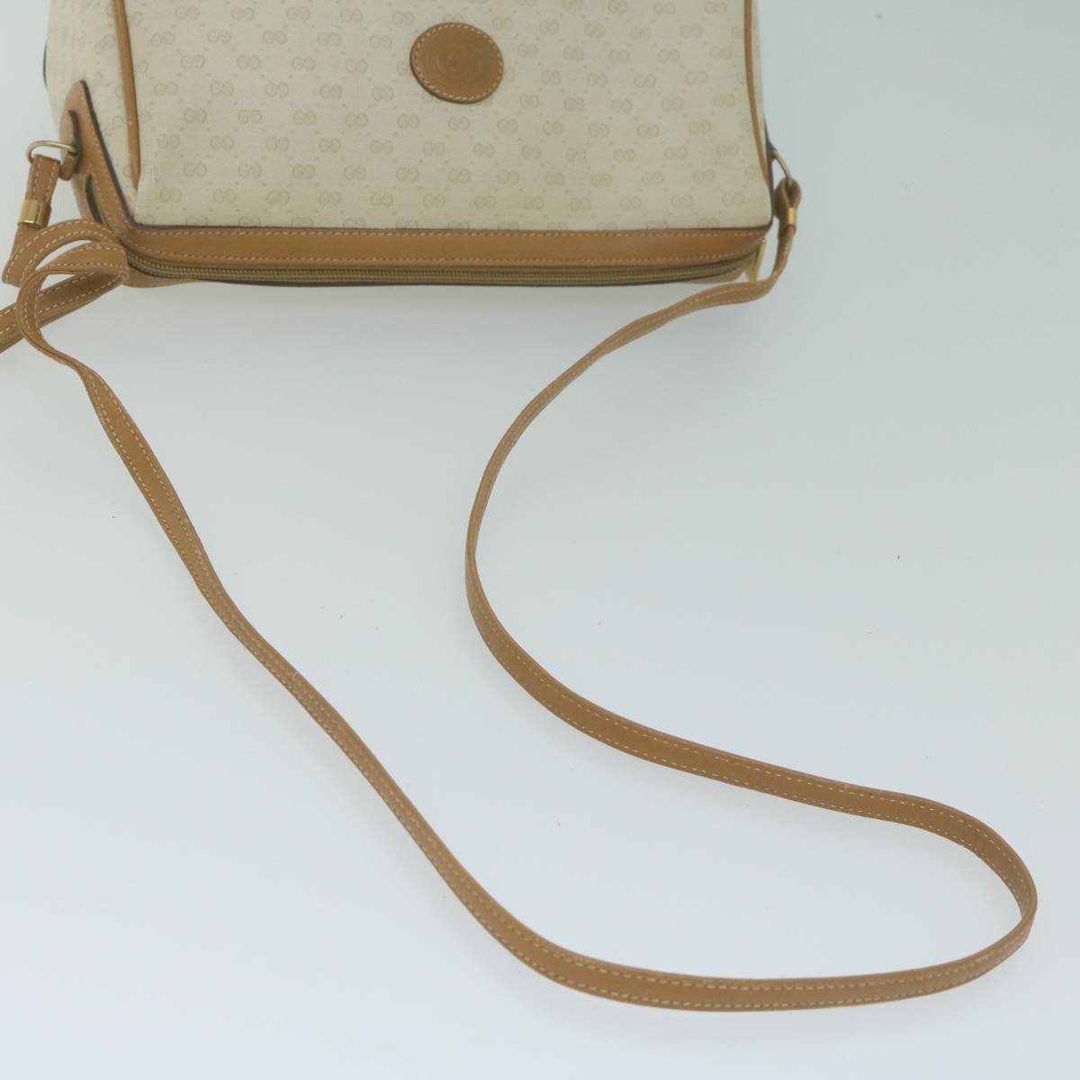 GUCCI Micro GG Canvas Shoulder Bag PVC Beige Auth fm3171