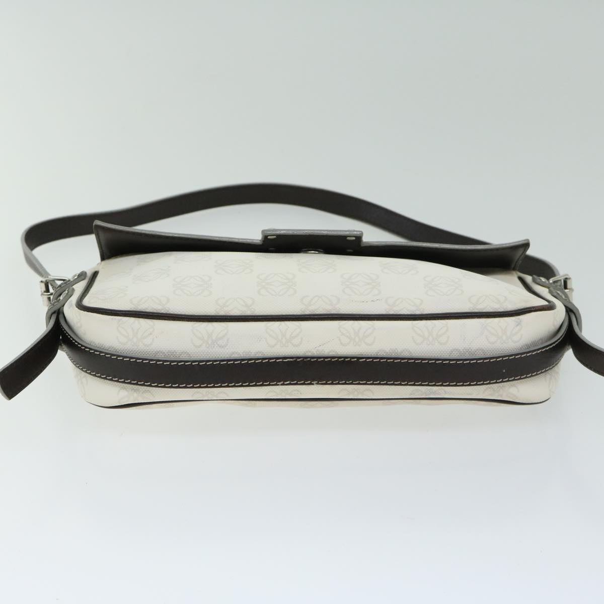 LOEWE Anagram Shoulder Bag PVC White Auth fm3203