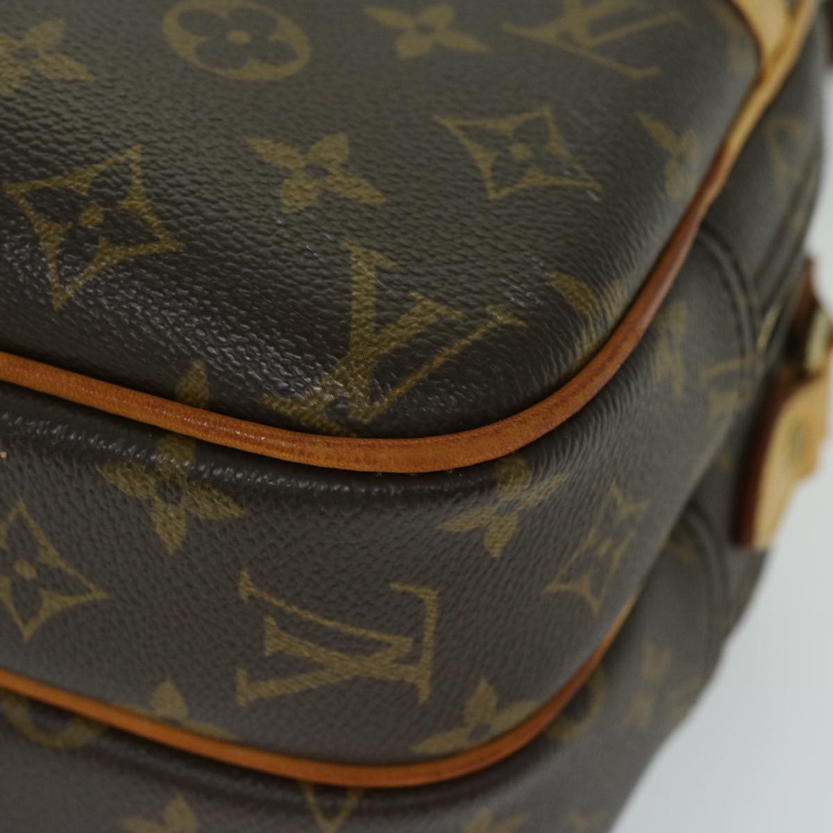 LOUIS VUITTON Monogram Reporter PM Shoulder Bag M45254 LV Auth fm3232