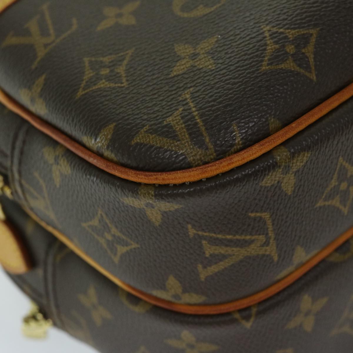 LOUIS VUITTON Monogram Reporter PM Shoulder Bag M45254 LV Auth fm3232