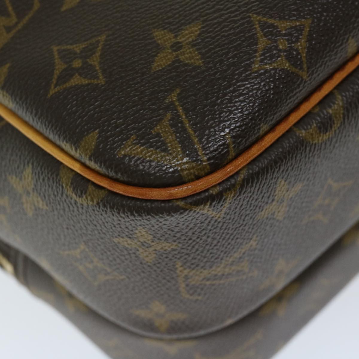 LOUIS VUITTON Monogram Reporter PM Shoulder Bag M45254 LV Auth fm3232