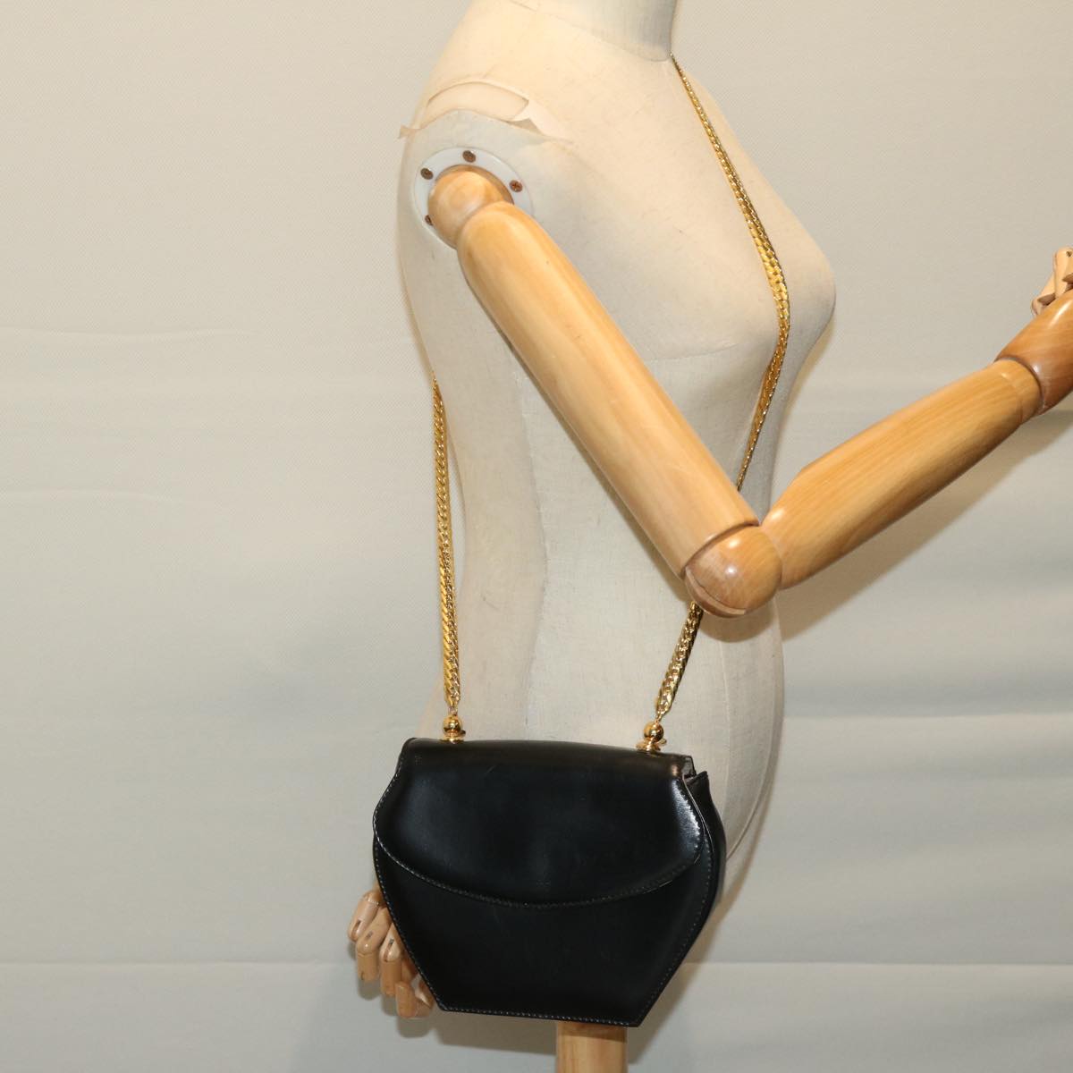 GUCCI Chain Shoulder Bag Leather Black Auth fm3257