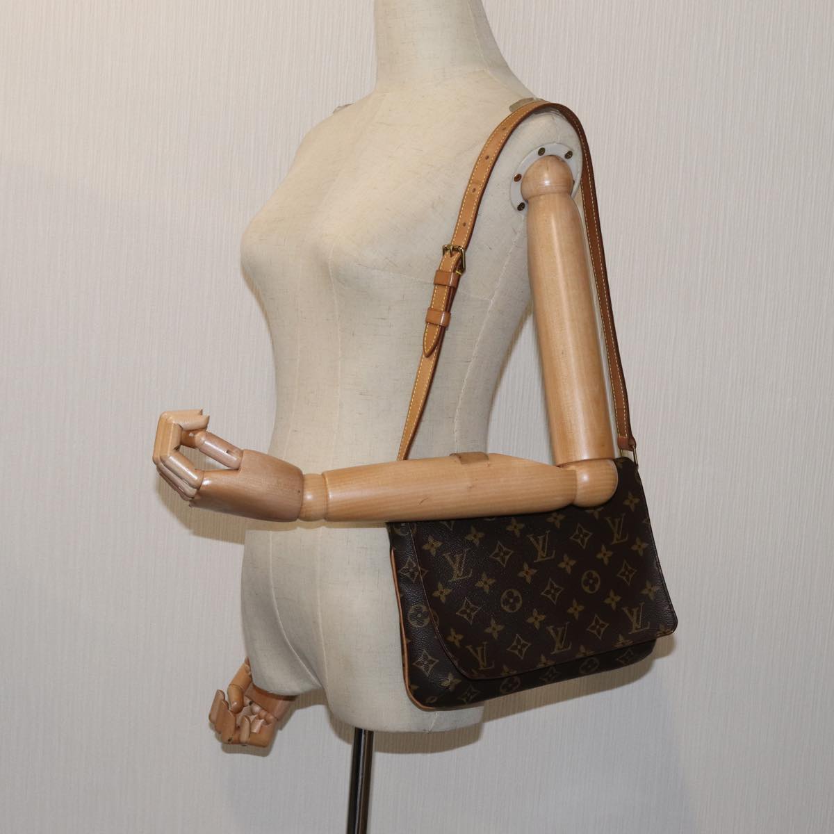 LOUIS VUITTON Monogram Musette Tango Short Strap Shoulder Bag M51257 Auth fm3314