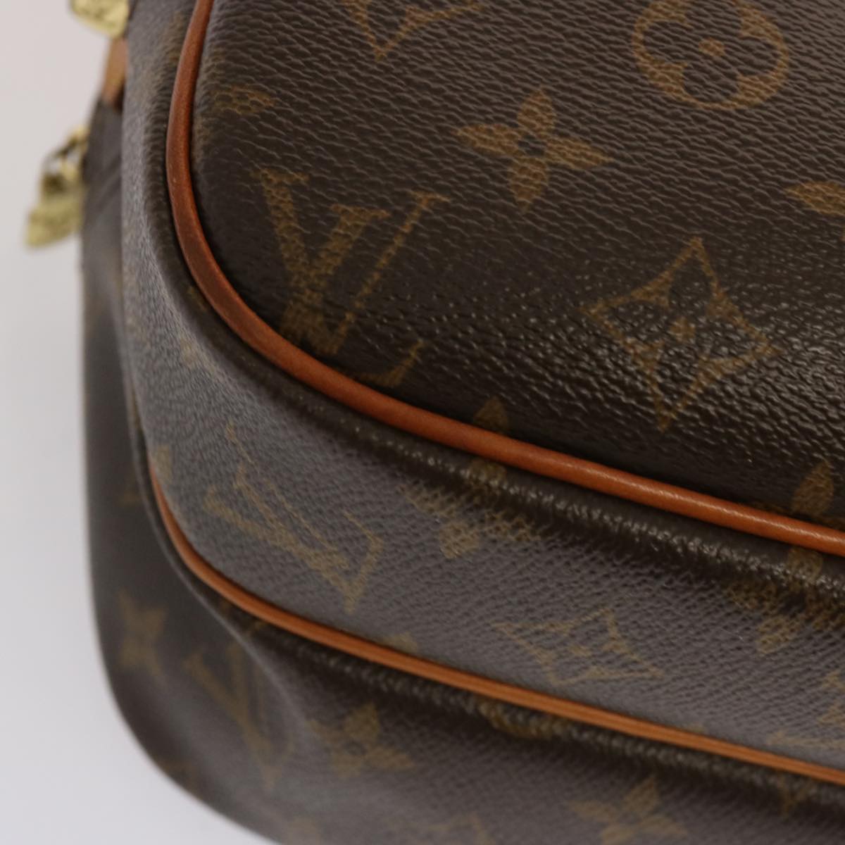 LOUIS VUITTON Monogram Reporter PM Shoulder Bag M45254 LV Auth fm3324