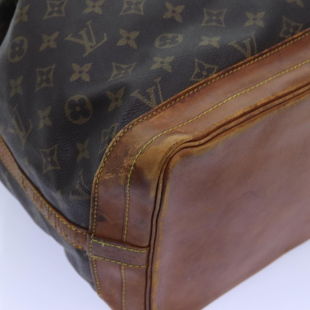 LOUIS VUITTON Monogram Noe Shoulder Bag M42224 LV Auth fm3326