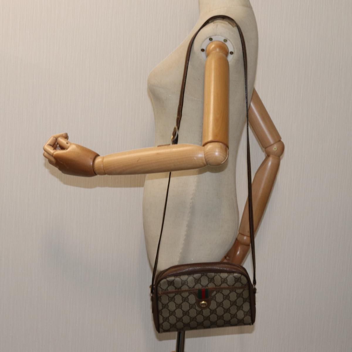 GUCCI GG Supreme Web Sherry Line Shoulder Bag PVC Beige 116 02 089 Auth fm3328