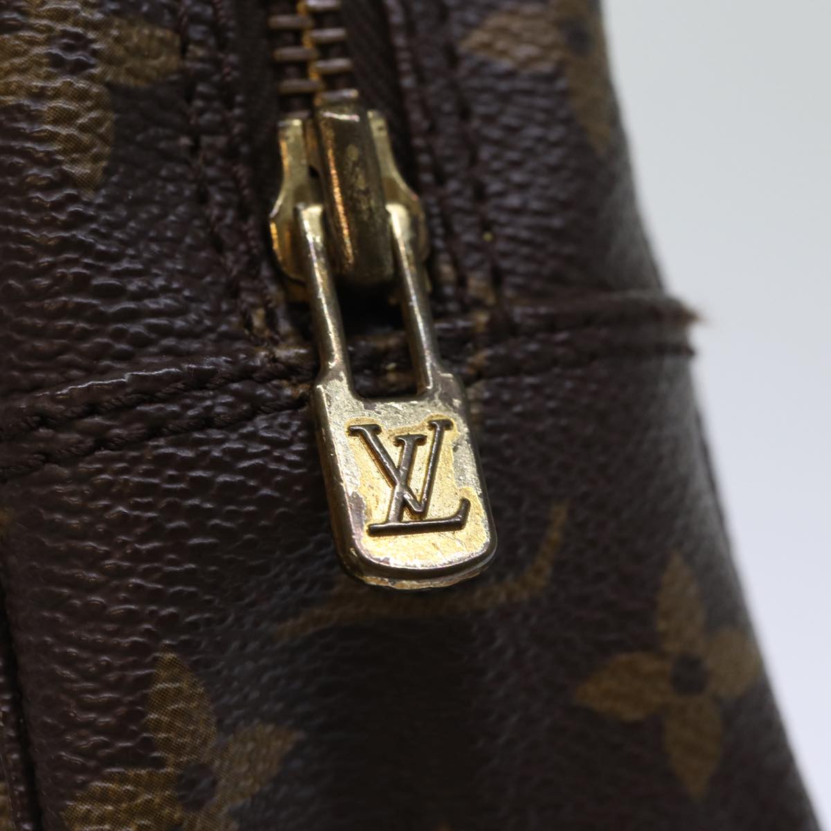 LOUIS VUITTON Monogram Trousse Toilette 23 Clutch Bag M47524 LV Auth fm3379