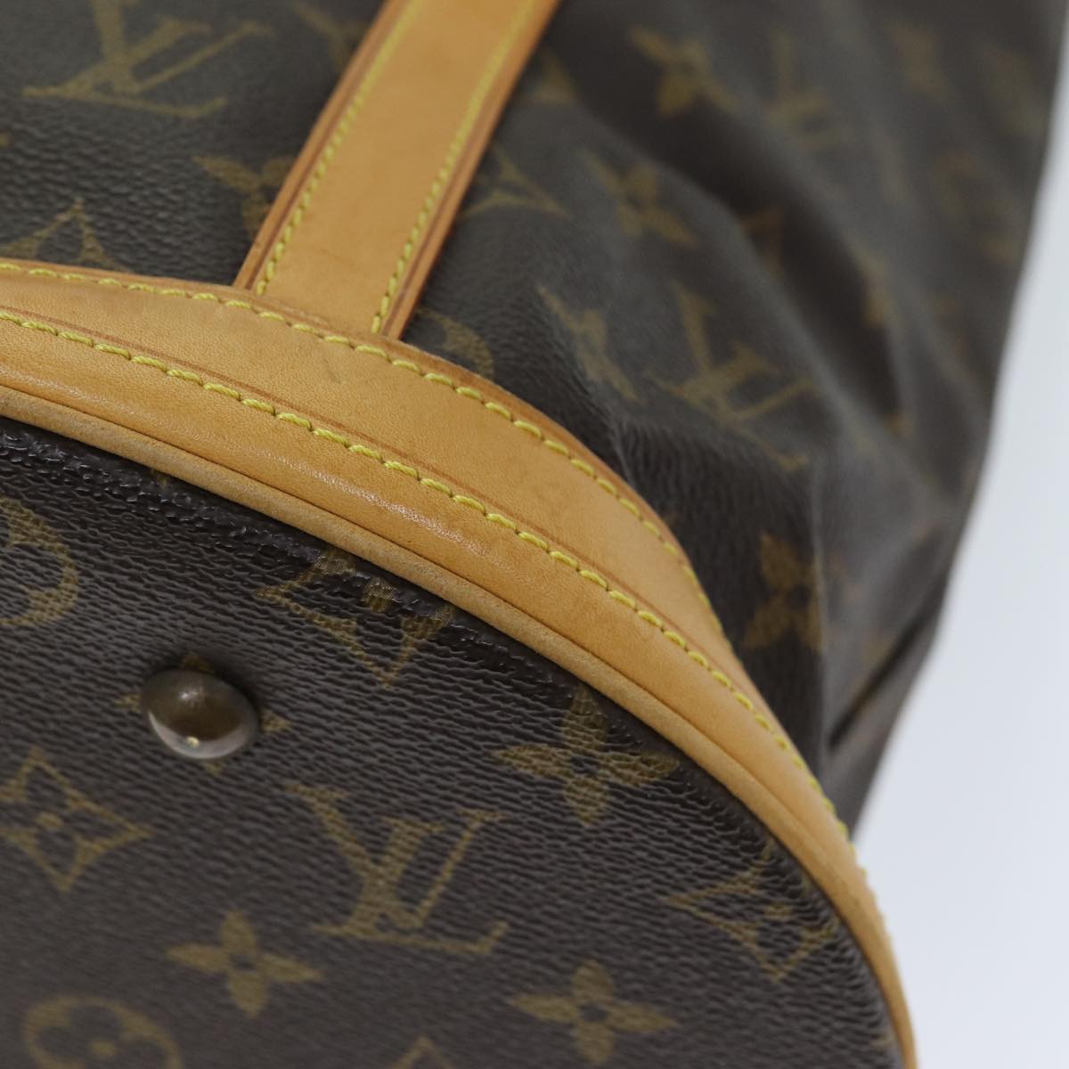 LOUIS VUITTON Monogram Bucket GM Shoulder Bag M42236 LV Auth fm3392