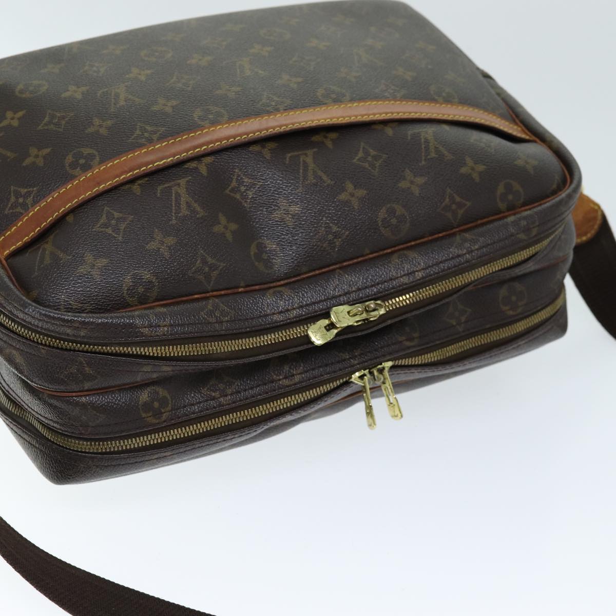 LOUIS VUITTON Monogram Reporter GM Shoulder Bag M45252 LV Auth fm3400