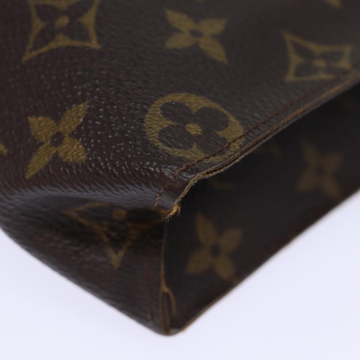 LOUIS VUITTON Monogram Poche Toilette 26 Pouch M47542 LV Auth fm3402