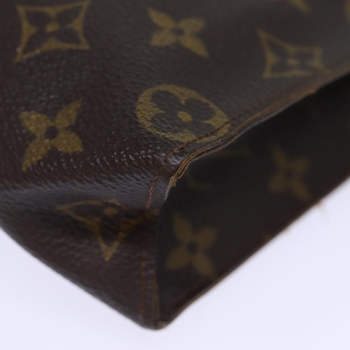 LOUIS VUITTON Monogram Poche Toilette 26 Pouch M47542 LV Auth fm3402