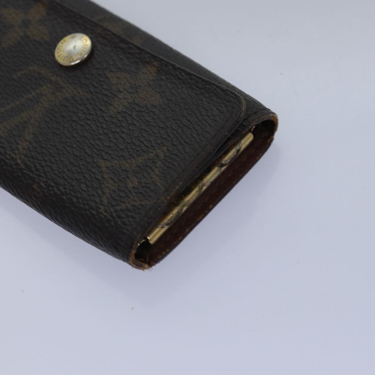 LOUIS VUITTON Monogram Key Case 8Set LV Auth fm3487